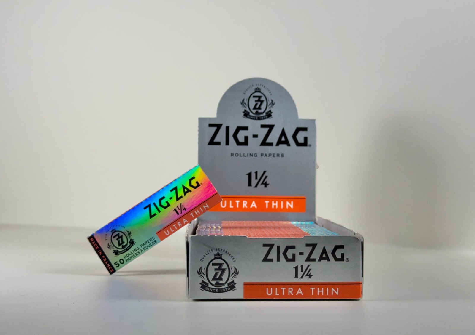 Zig-Zag Ultra Thin 1¼ Rolling Papers